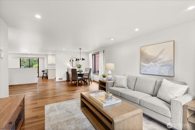 5306 162nd Place SW, Edmonds, WA 98026