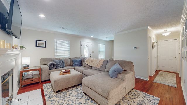 1859 Poplar Hill Rd, Knoxville, TN 37922