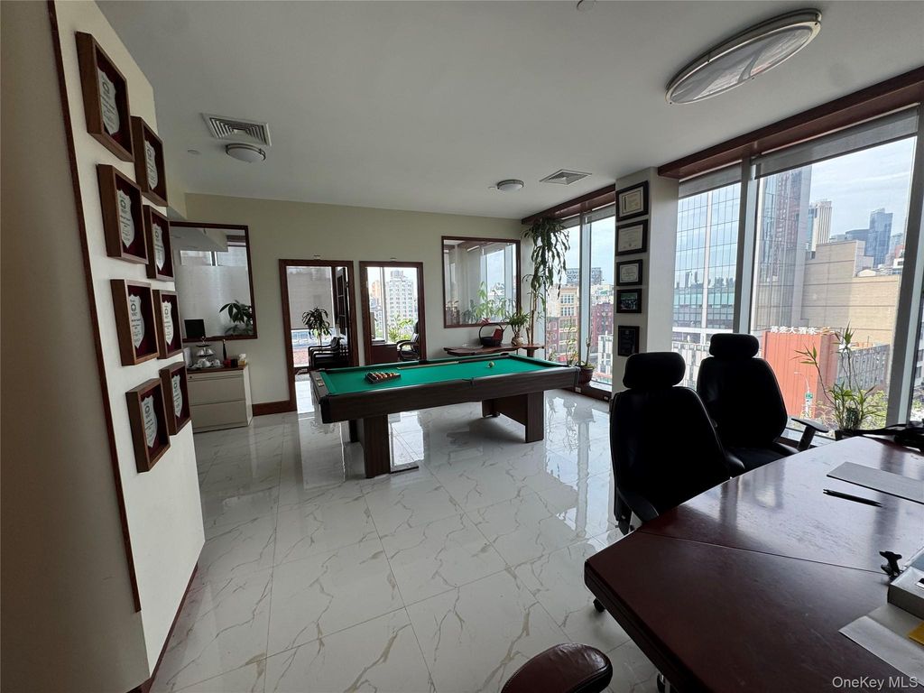 2 Allen Street 6A, New York (manhattan), NY 10002 — photo 3