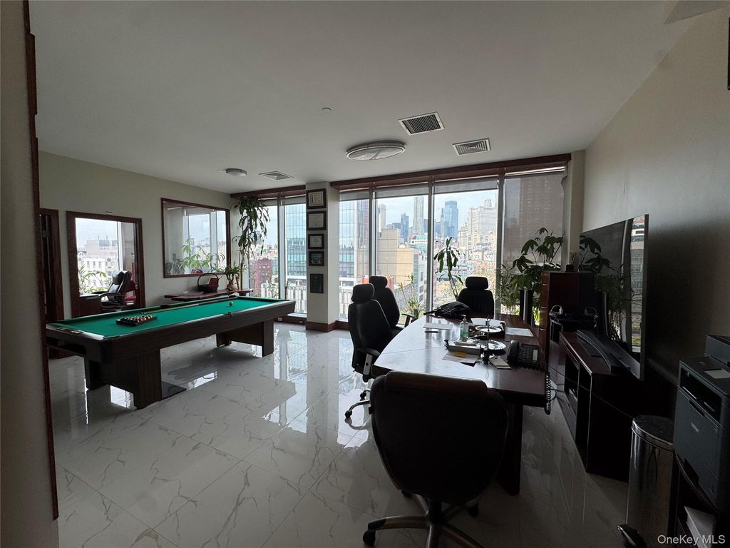 2 Allen Street 6A, New York (manhattan), NY 10002 — photo 4