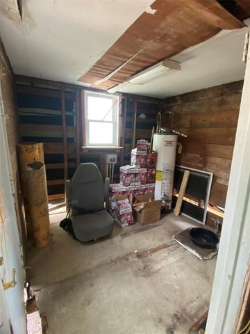 4605 Dakota Street, Dickinson, TX 77539