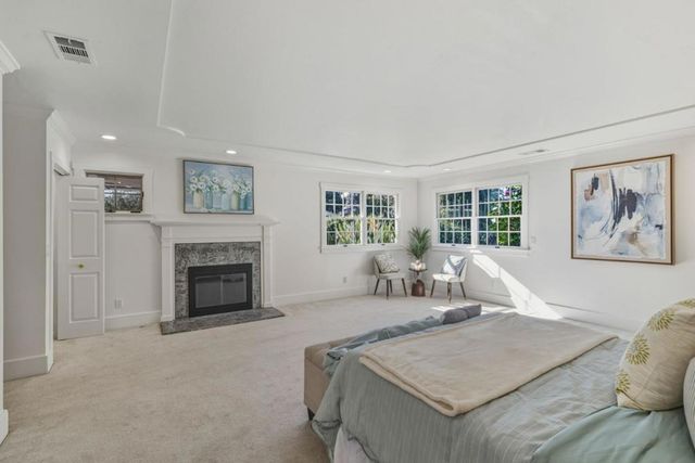 1525 Mckendrie Street, San Jose, CA 95126