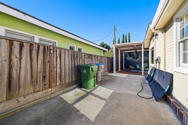 1525 Mckendrie Street, San Jose, CA 95126