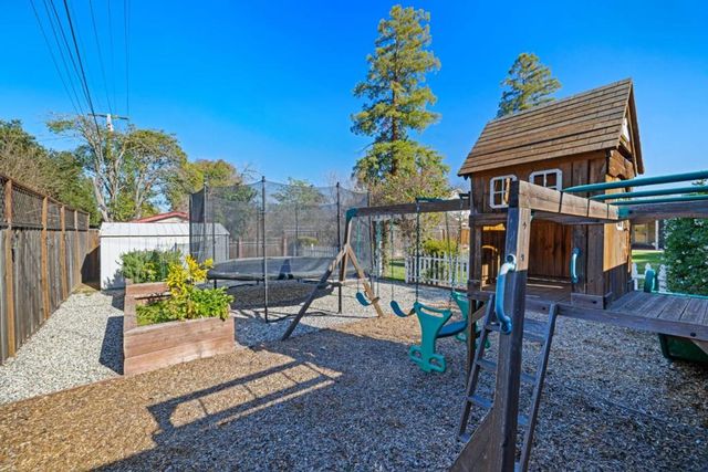 1525 Mckendrie Street, San Jose, CA 95126