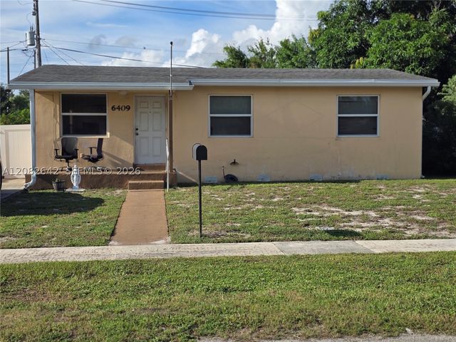 6409 Franklin St, Hollywood, FL 33024
