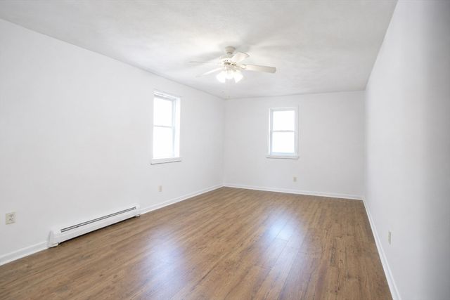 30 Porter St, Billerica, MA 01821