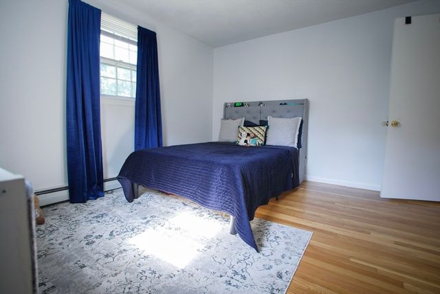 30 Porter St, Billerica, MA 01821