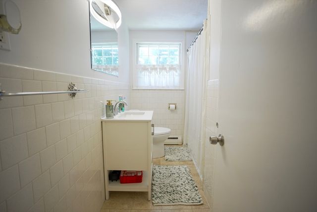 30 Porter St, Billerica, MA 01821