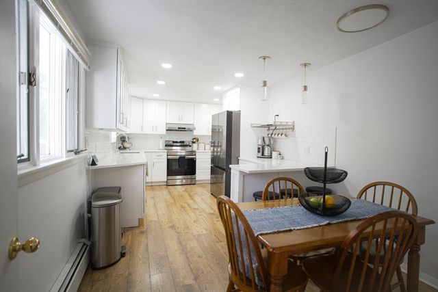 30 Porter St, Billerica, MA 01821