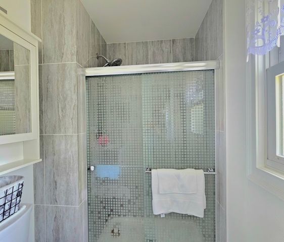 1410 Ashton Court, Aurora, IL 60504