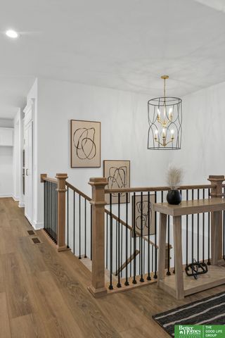 6614 S 200 Avenue, Omaha, NE 68135