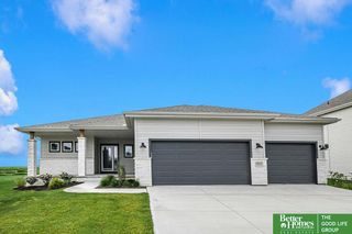 6614 S 200 Avenue, Omaha, NE 68135