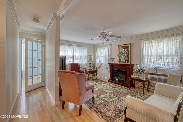 20 C Independence Parkway C, Whiting, NJ 08759