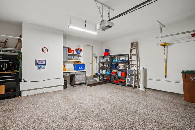 7640 Teal Road, Woodbury, MN 55125