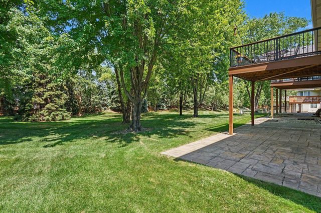 7640 Teal Road, Woodbury, MN 55125
