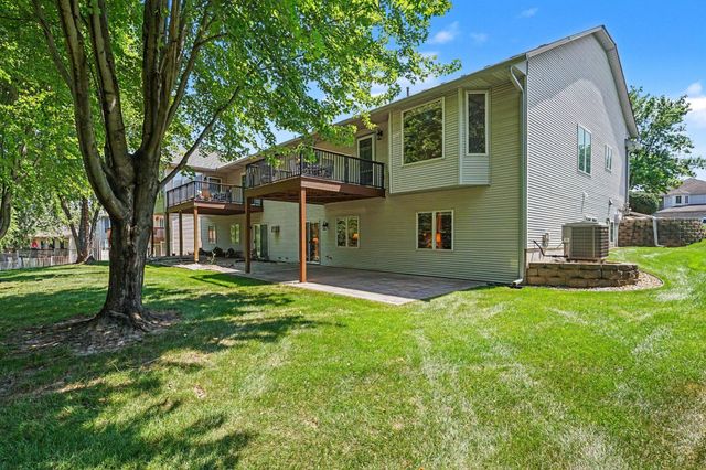7640 Teal Road, Woodbury, MN 55125