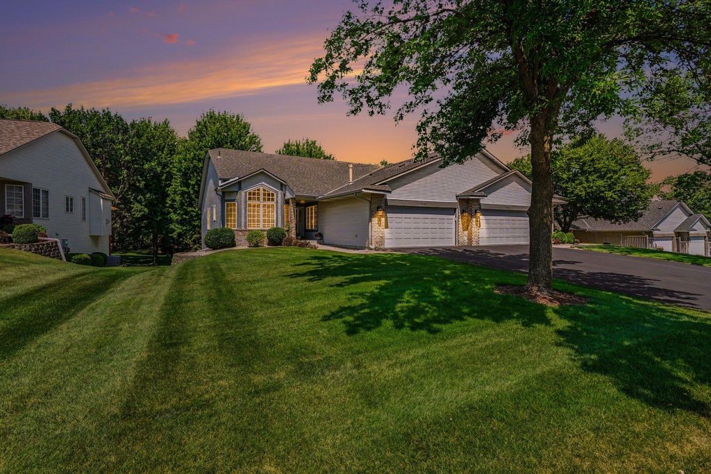 7640 Teal Road, Woodbury, MN 55125