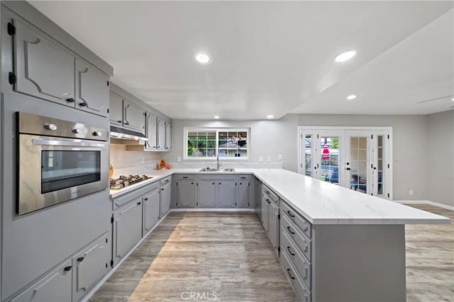 466 S Wellington Road, Orange, CA 92869