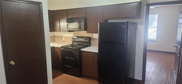 632 N Whitham Avenue 4, Fayetteville, AR 72701