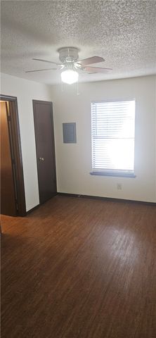 632 N Whitham Avenue 4, Fayetteville, AR 72701