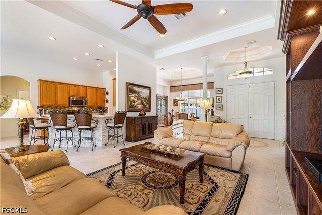 9836 Los Altos CT, Fort Myers, FL 33919