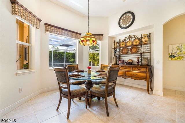 9836 Los Altos CT, Fort Myers, FL 33919
