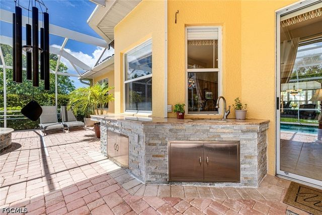 9836 Los Altos CT, Fort Myers, FL 33919