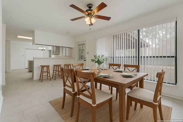 11311 Forest Shower, Live Oak, TX 78233