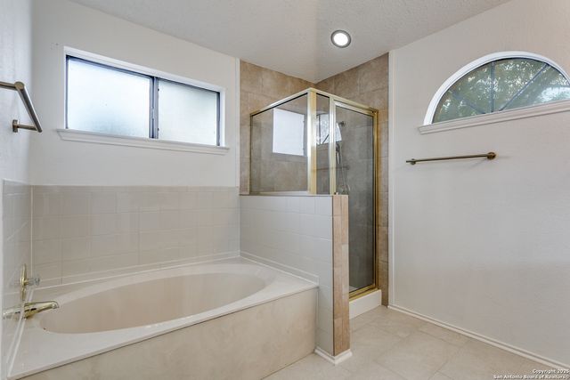 11311 Forest Shower, Live Oak, TX 78233