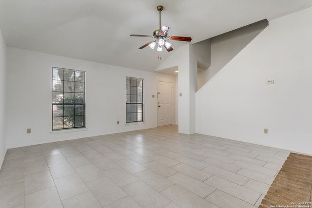 11311 Forest Shower, Live Oak, TX 78233