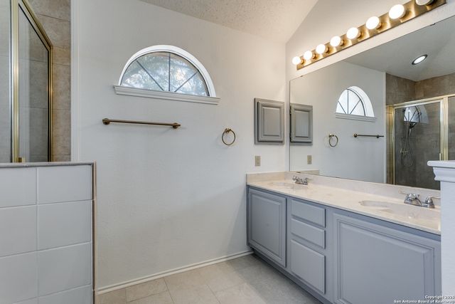 11311 Forest Shower, Live Oak, TX 78233