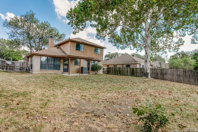 11311 Forest Shower, Live Oak, TX 78233
