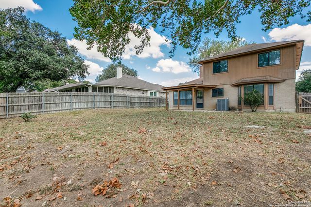 11311 Forest Shower, Live Oak, TX 78233