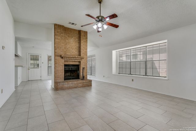 11311 Forest Shower, Live Oak, TX 78233