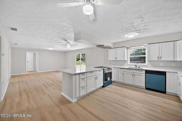 6894 RIDGE Street, Keystone Heights, FL 32656