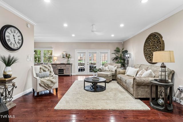 13 East Ridgefield Court, Greeneville, TN 37745