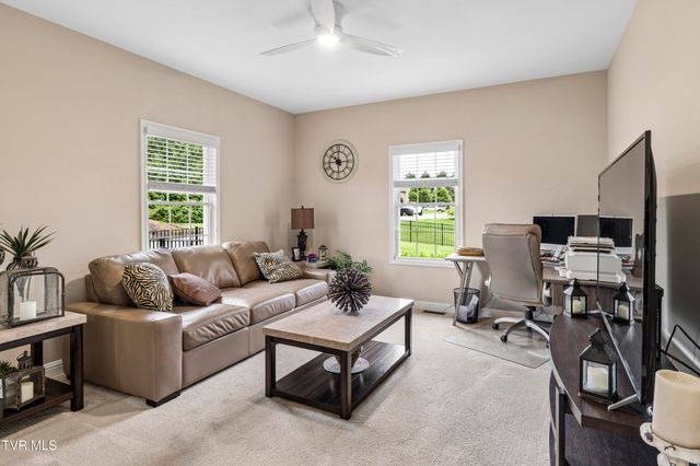 13 East Ridgefield Court, Greeneville, TN 37745