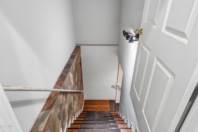 13 East Ridgefield Court, Greeneville, TN 37745