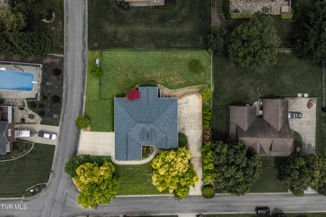13 East Ridgefield Court, Greeneville, TN 37745