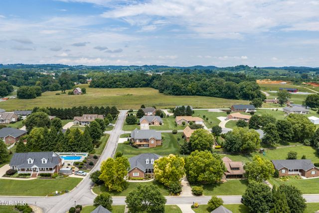 13 East Ridgefield Court, Greeneville, TN 37745