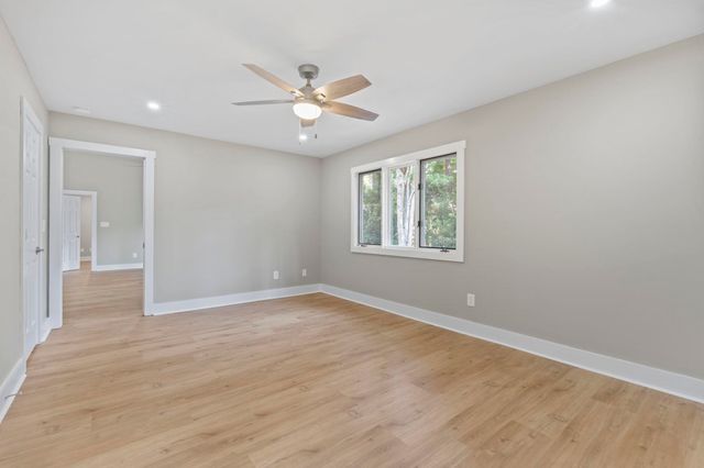 105 Moss Circle, Conway, SC 29526