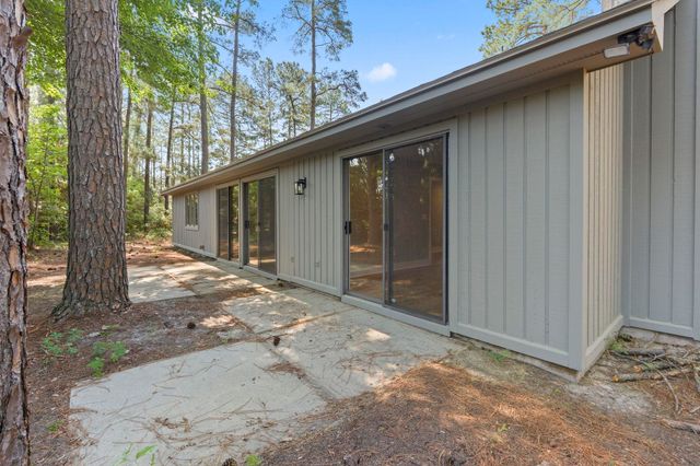 105 Moss Circle, Conway, SC 29526