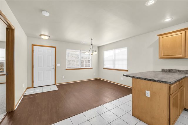 2970 W Old Farmington Road, Fayetteville, AR 72704