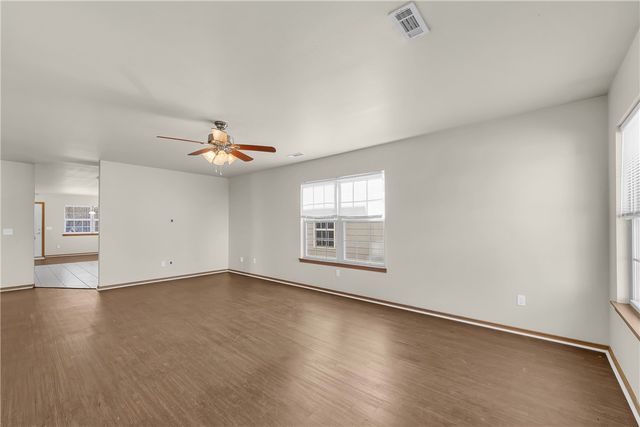 2970 W Old Farmington Road, Fayetteville, AR 72704