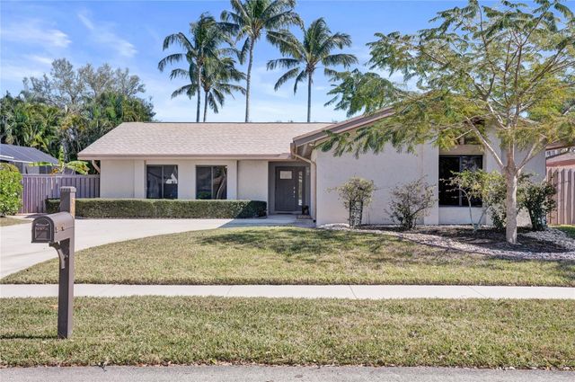 3088 NW 26th Avenue, Boca Raton, FL 33434