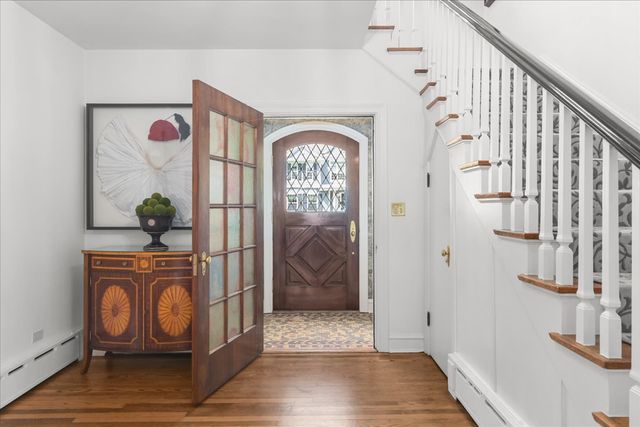 355 Myrtle Street, Winnetka, IL 60093