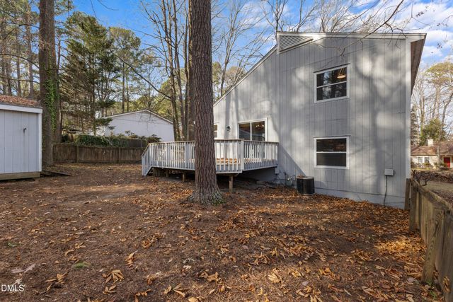 907 Castalia Drive, Cary, NC 27513