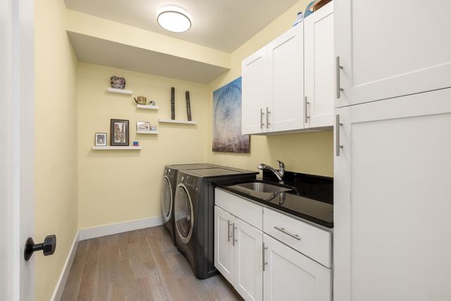 225 Carlton Avenue, New York City, NY 11205