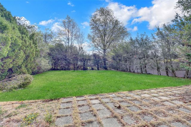 825 Bellmore Road, North Bellmore, NY 11710