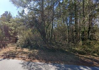 3287 Village Glen SW Drive, Snellville, GA 30039